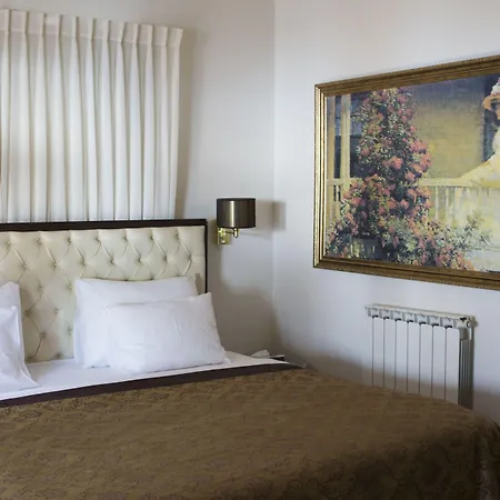 Tlv Boutique And Spa-3